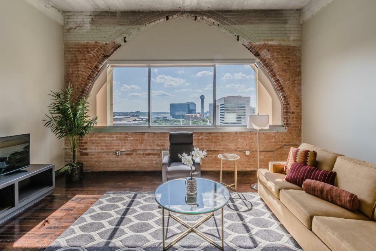 Regal Stays Corporate Apartments - Downtown Dallas Eksteriør billede